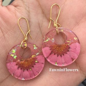 Pressed Pink Daisy Flower Circle Earrings